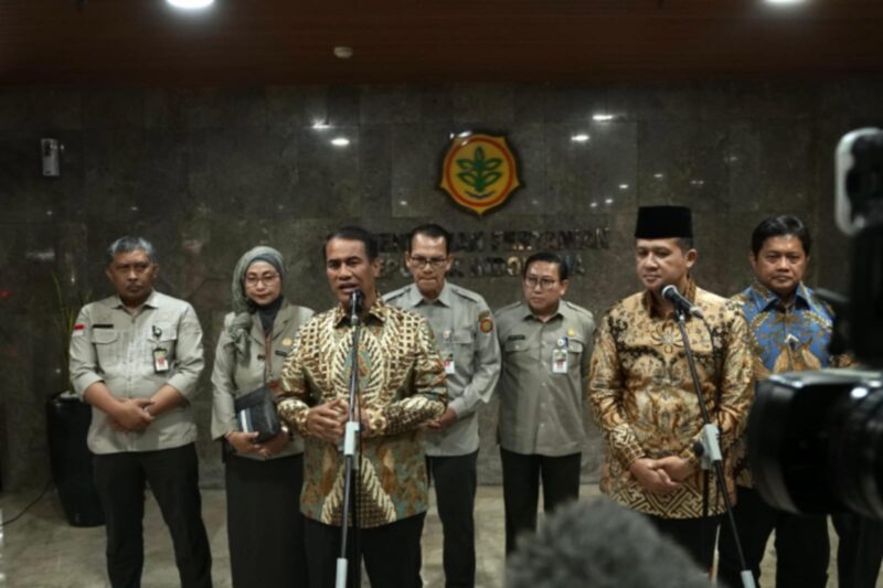 Menteri Pertanian Andi Amran Sulaiman secara tegas mengingatkan tidak akan menoleransi jika terjadi penyelewengan terkait pupuk di Indonesia. (Dok. Kementan)