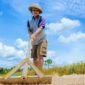 Petani mulai merasakan manfaat kebijakan Harga Pembelian Pemerintah (HPP) Gabah Kering Panen (GKP) yang ditetapkan Presiden Prabowo Subianto. (Dok. Kementan)