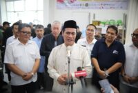 Menteri Pertanian (Mentan) Andi Amran Sulaiman saat memantau Operasi Pasar Pangan Murah di Kantor Pos Jakarta Timur. (Dok. Kementan)