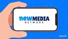 Pendiri Persrilis.com Budi Purnomo Karjodihardjo saat mengumumkan kemitraan distribusi press release digital bersama New Media Network (NMN) di Jakarta. (Dok. Persrilis.com)